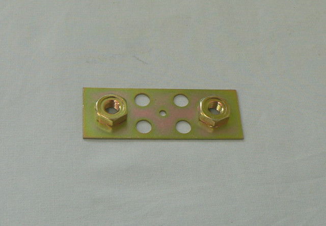 A089B2455F (089B2455) TAPPING PLATE for BONNET HINGES