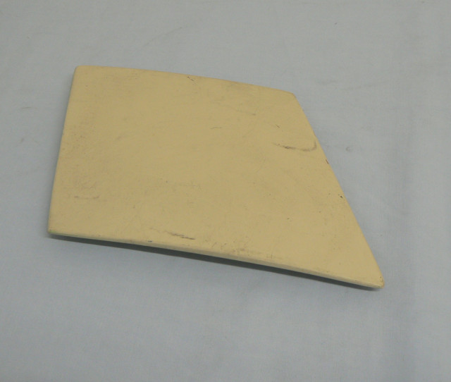 B082B4672K (082B4672) FUEL FILLER FLAP R/H