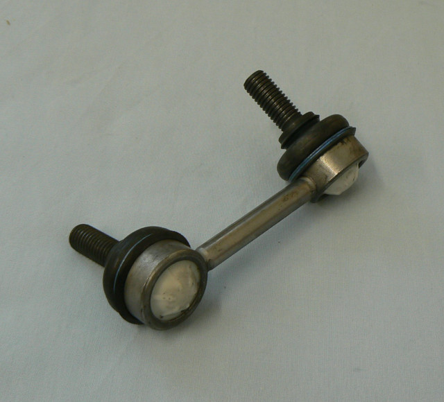 C132C4023F (132C4023) ANTI ROLL BAR DROP LINK L/H