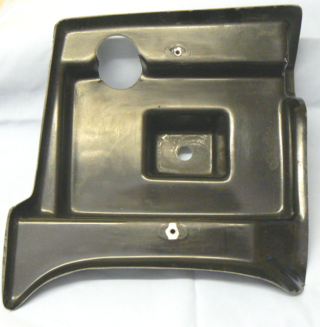 SJ085B0004 FIBREGLASS BATTERY TRAY